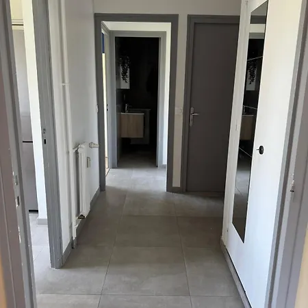 Appartement Le Colloud - T2 Moderne Proche Centre Et Balcon Garage *